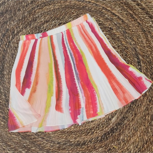 BB Dakota Pleated Skirt Small - Picture 5 of 7